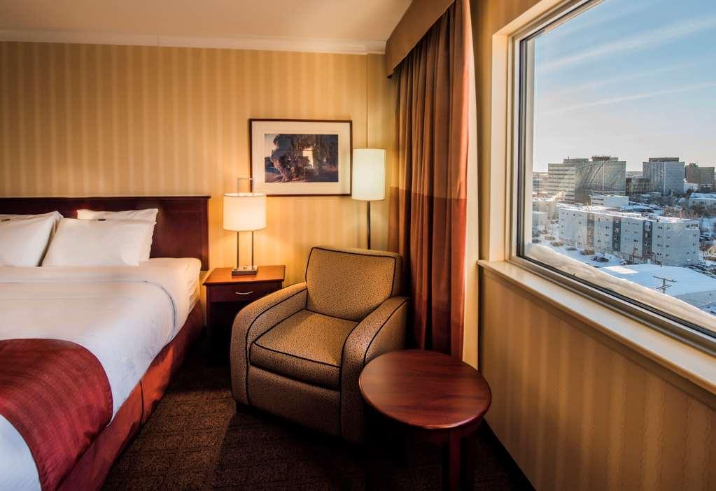The Explorer Hotel Yellowknife Kamer foto